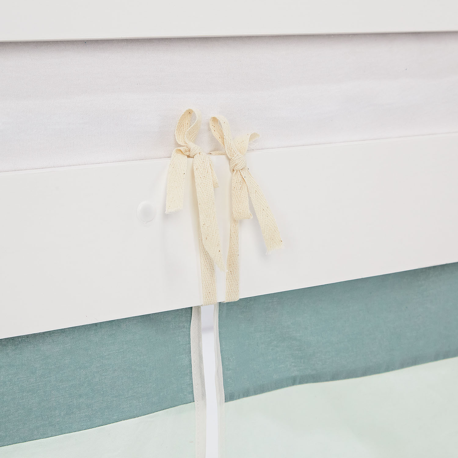 Loft Bed for Kids 90x200 cm White with Curtain in Mint Green | Tunnel | with Slatted Frame and Mattress